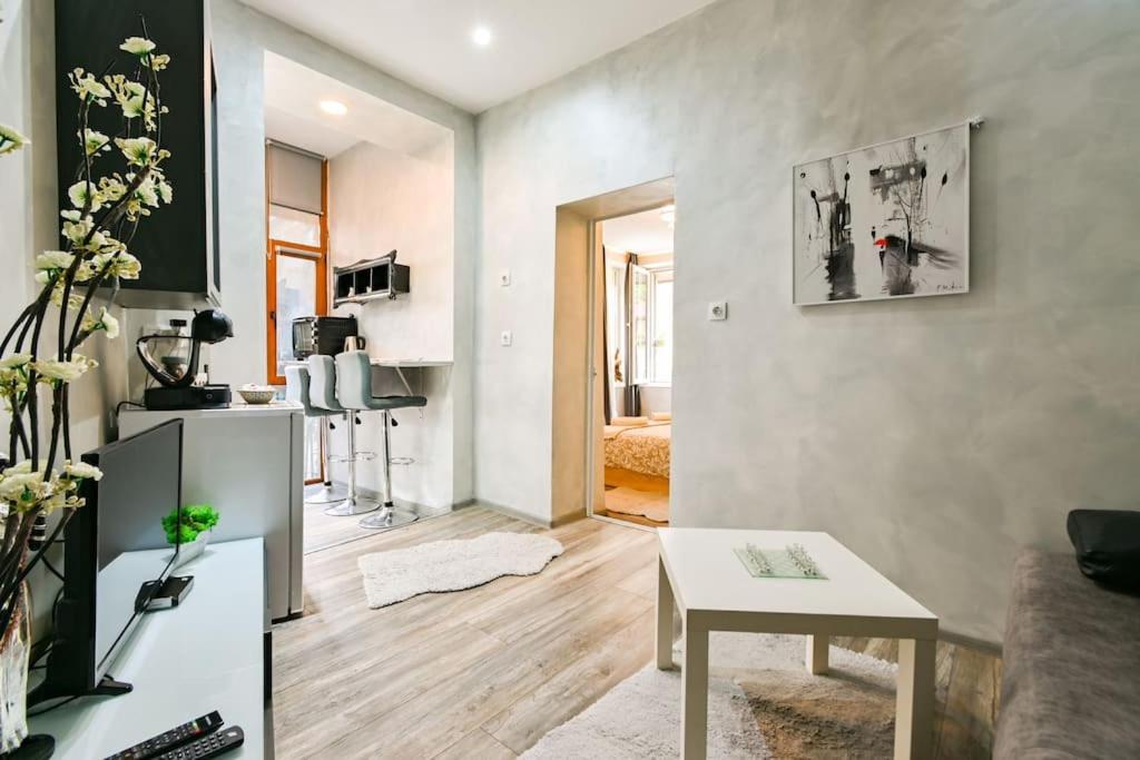 Velar 1Bdr Apartment Sofia Buitenkant foto