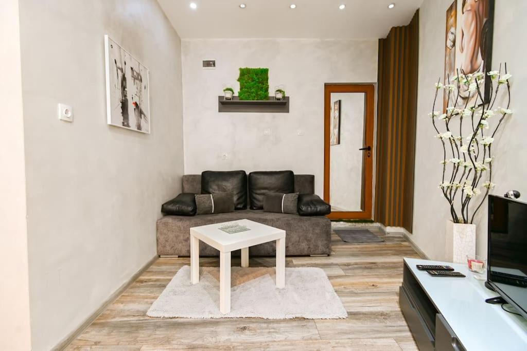 Velar 1Bdr Apartment Sofia Buitenkant foto